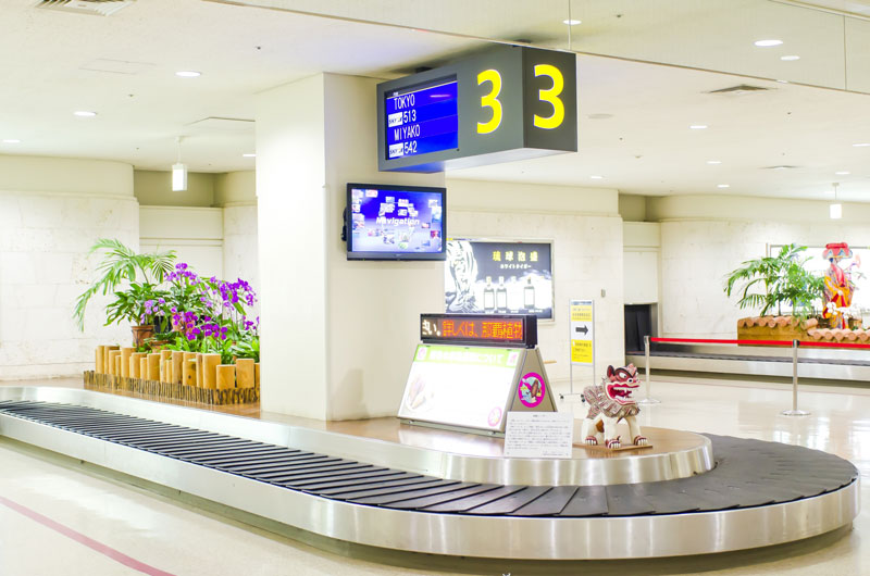 空港の預け荷物受け取り